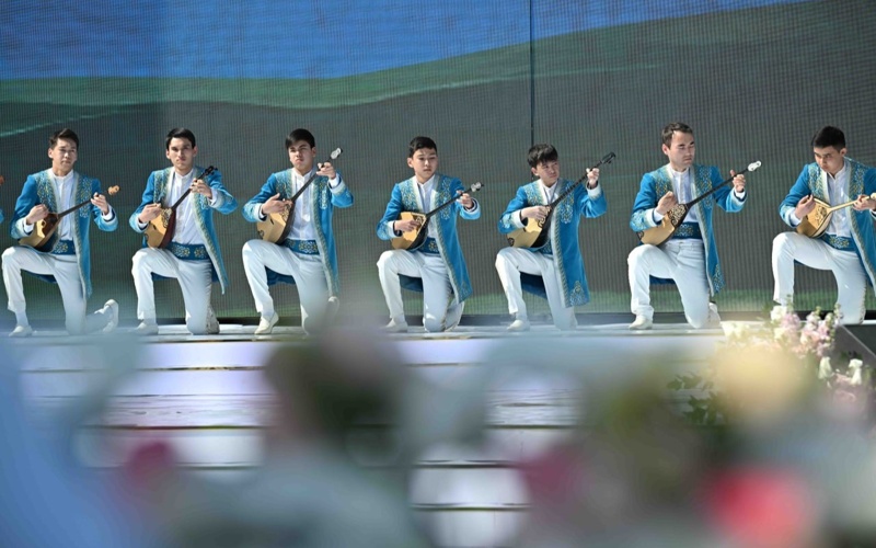 Президент посетил концерт по случаю праздника Наурыз 