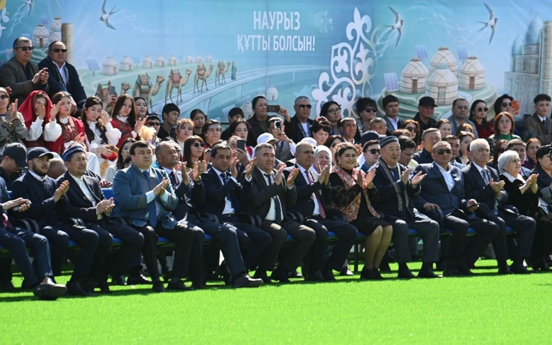 Президент посетил концерт по случаю праздника Наурыз 