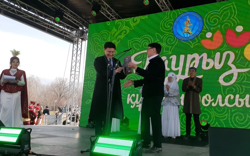 Самый большой шанырак: в&nbsp;Алматы в&nbsp;дни Наурыза установлен мировой рекорд