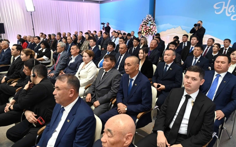 Prezıdent Túrkistan oblysyndaǵy bý-gaz qondyrǵysynyń qurylysyn tezdetýdi tapsyrdy