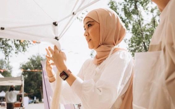 Войлок как национальный код: мастер из Атырау возрождает древнее искусство Мастер по войлоку Наргиз Аймагамбетова