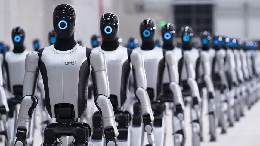 Қытайлық компания GAE моделіндегі адам тәрізді роботты таныстырды