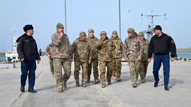 Ақтауда Әскери-теңіз күштері кемелерінің жауынгерлік әзірлігі тексерілді