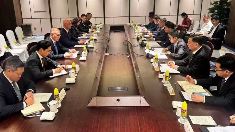 Роман Скляр Боао Азия форумына қатысты