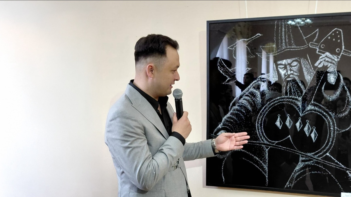 Қазақстанға әйнекті шытынатып кескін салу әдісін әкелдім — қызылордалық суретші