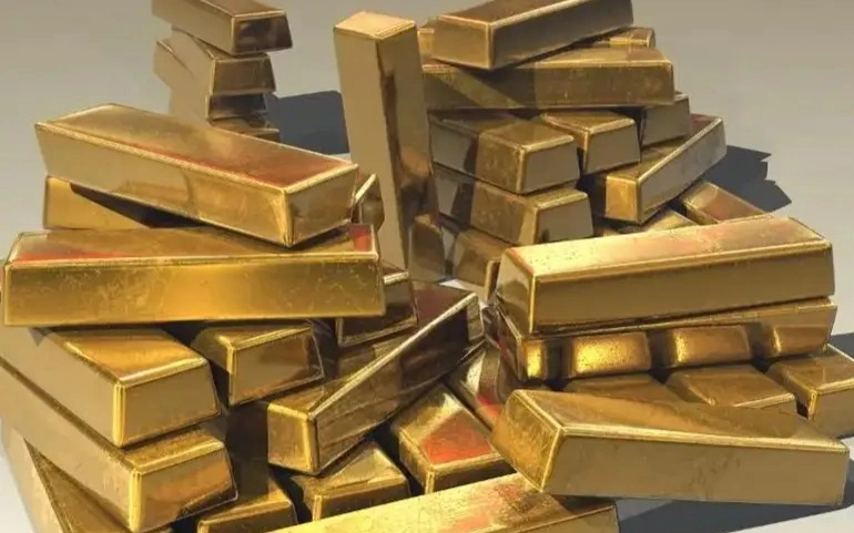 Россия запретила вывозить золотые слитки массой больше 100 граммов
