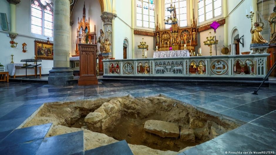 Үш мушкетер кейіпкері д’Артаньянның сүйегі табылды деген болжам бар