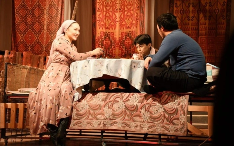 Astanada Halyqaralyq teatr kúnine oraı 7 teatrdyń jetistikteri jarııalandy  