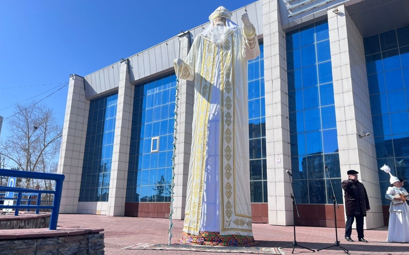 Павлодарда жасалған алып Қыдыр ата әлемдік рекордтар кітабына енді ф