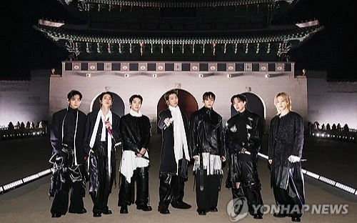 BTS' 'Arirang' sells record 4.17 mln copies in debut week