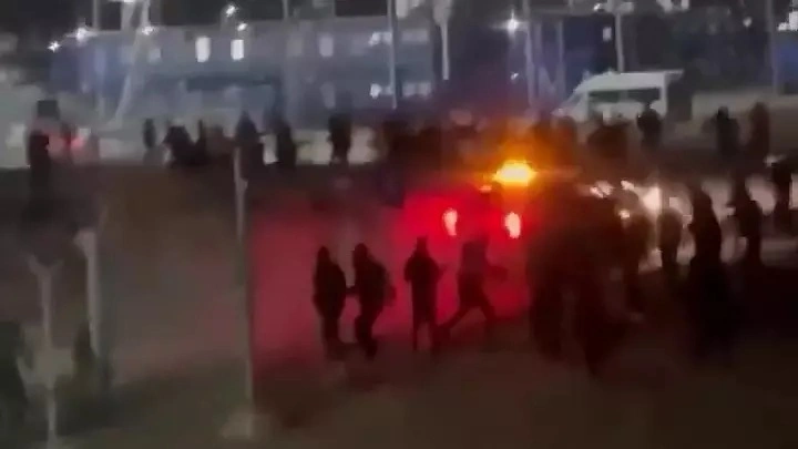 پ