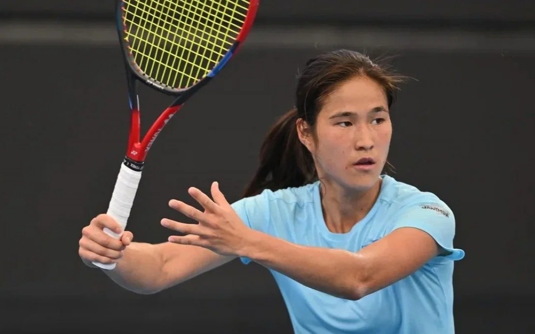 Kazakhstan's Zhibek Kulambayeva storms into finals in India