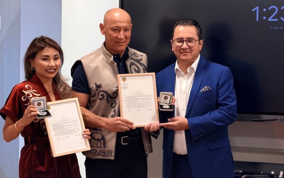 Қатарда елшілік казақстандық еріктілердің эвакуациялық шараларға қосқан үлесін атап өтті