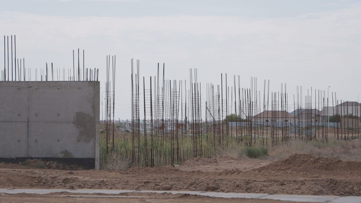 Қостанайда құрылыс компаниясының басшысы алаяқтық жасады деп айыпталып отыр