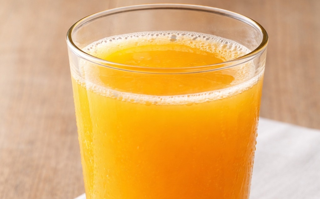 Жапон компаниясы сәбіз бен алмадан апельсин дәмі бар шырын шығарды