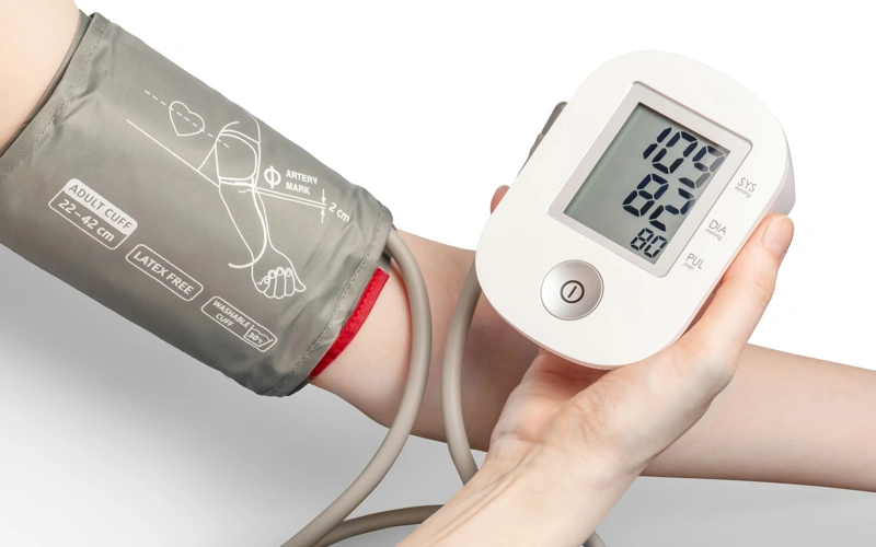 Researchers develop wearable microsystem for accurate long-term blood pressure monitoring