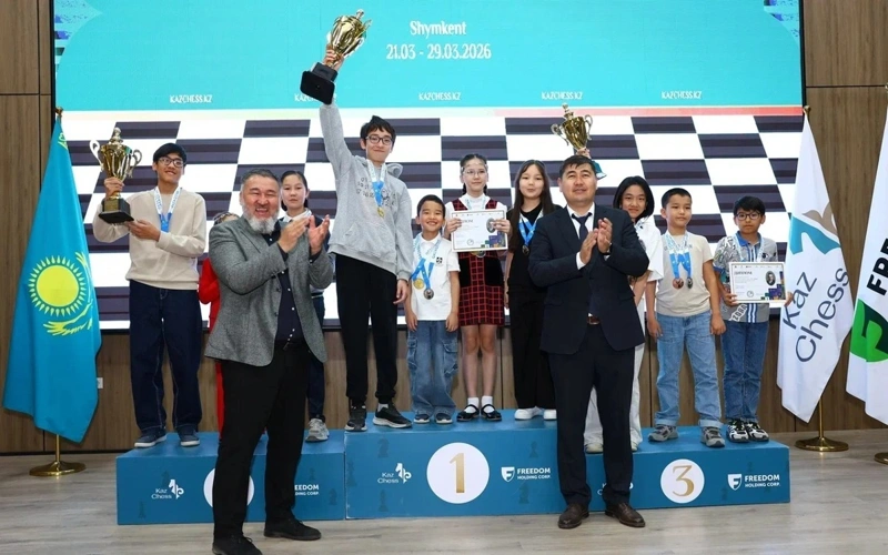 13yo Kazakh chess player stuns Serbian GM Sarana