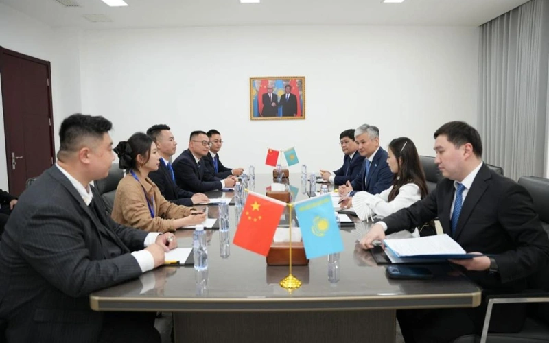 乌勒套州与中国陕西深化地方合作 西安经贸论坛达成6项关键协议