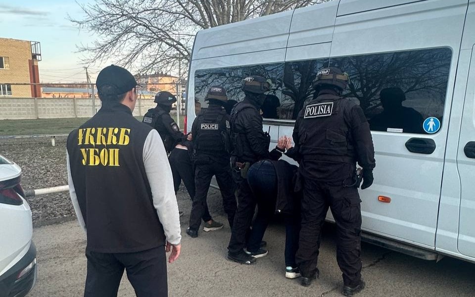 БҚО-да полиция талабына бағынбаған азаматтар ұсталды