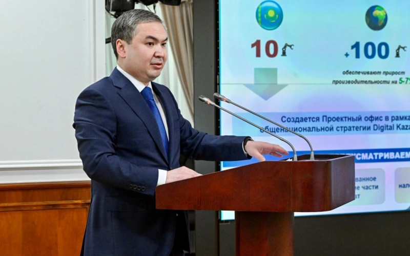 mınıstr promyshlennostı ı stroıtelstva RK Ersaıyn Nagaspaev