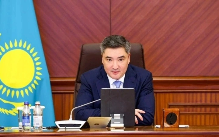 Oljas Bektenov