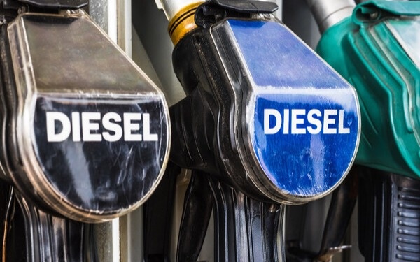 Францияда дизель отынының бағасы 40 жылдағы ең жоғары деңгейге жетті