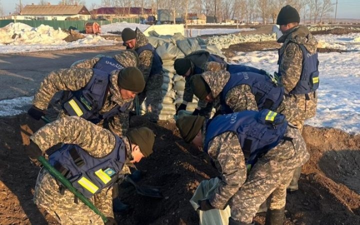 Qaraǵandy oblysynda ózenderdegi muzdyń erýi tasqyn qaýpin týdyra ma