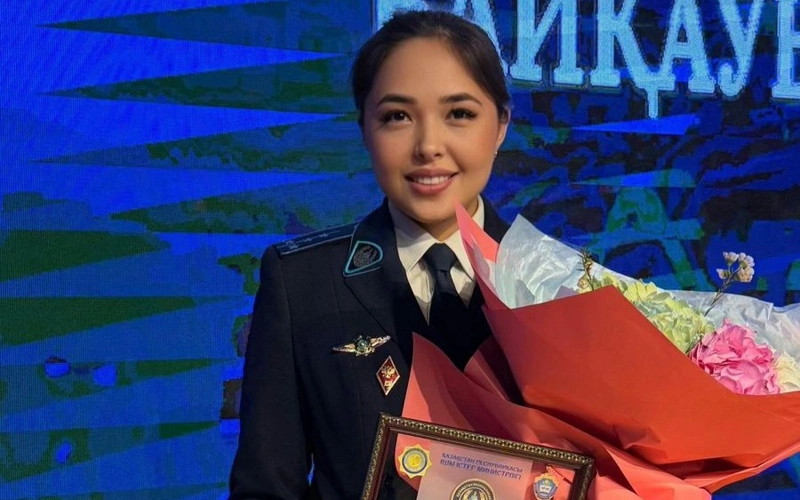 Қоғамдық көлікке мінгенде іс-әрекеті күдік тудырған адамның жанында тұрамын – криминалист