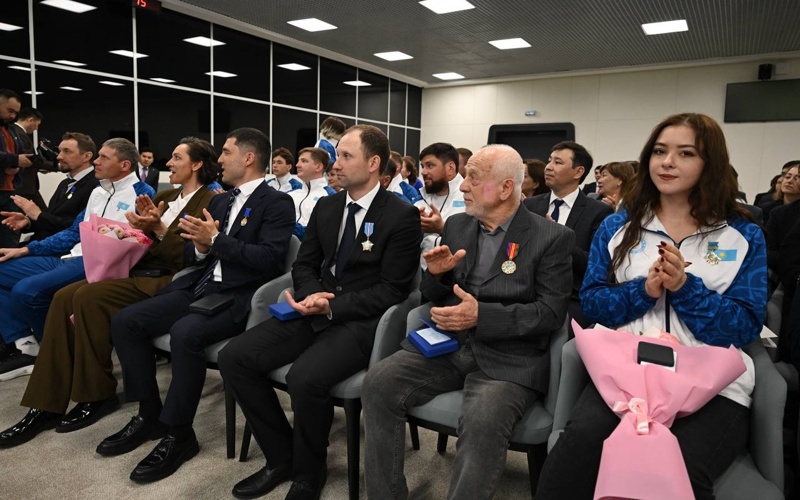 Қысқы Олимпиада және Паралимпиадада үздік ондыққа енген спортшылар марапатталды Қысқы Олимпиада және Паралимпиадада үздік ондыққа енген спортшылар марапатталды