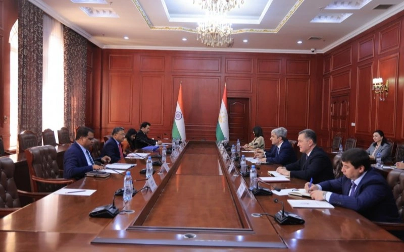 Tajikistan, India pledge continued dialogue on bilateral ties