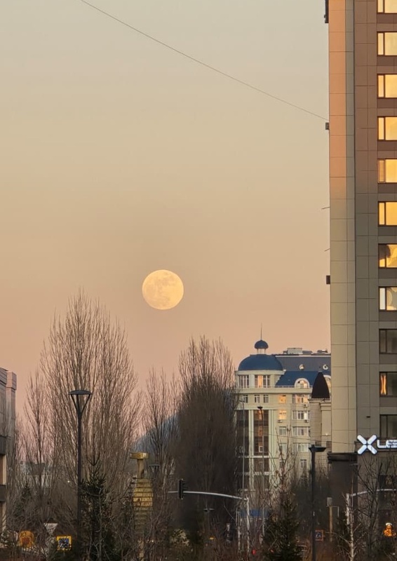 Pink Moon lights up the sky over Astana
