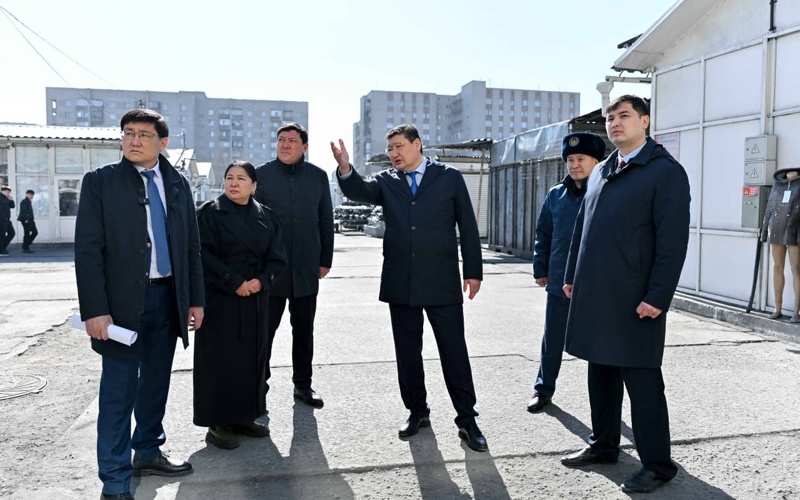 Предпринимателей Семея обязали усилить санитарную работу и благоустройство Предпринимателей Семея обязали усилить санитарную работу и благоустройство