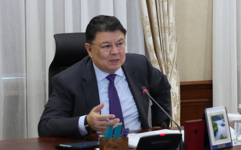 Канат Бозумбаев