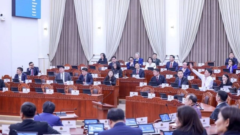 Mońǵolııanyń jańa úkimeti jasaqtaldy