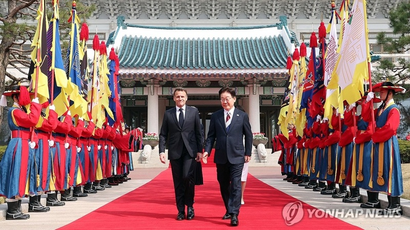 South Korea, France agree to cooperate on safe passage through Strait of Hormuz