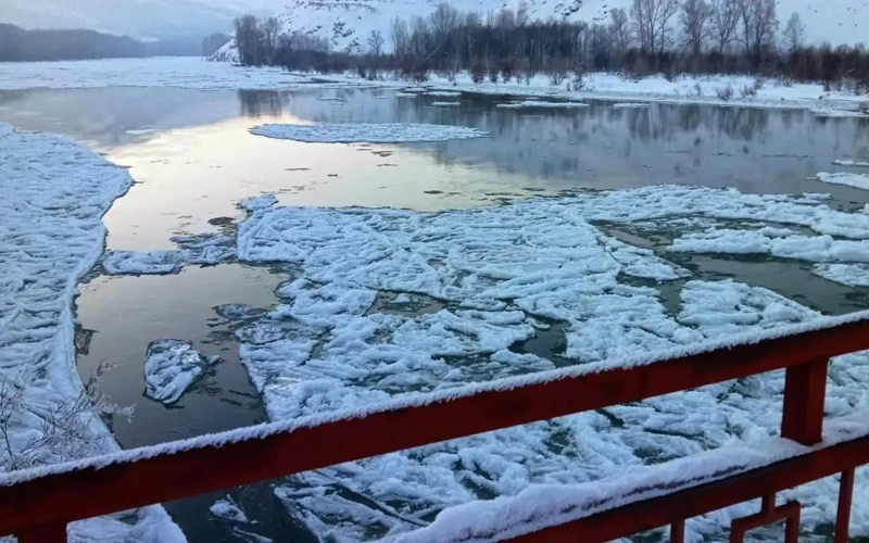 Уровень воды в реке Есиль в СКО за сутки повысился на 160 см