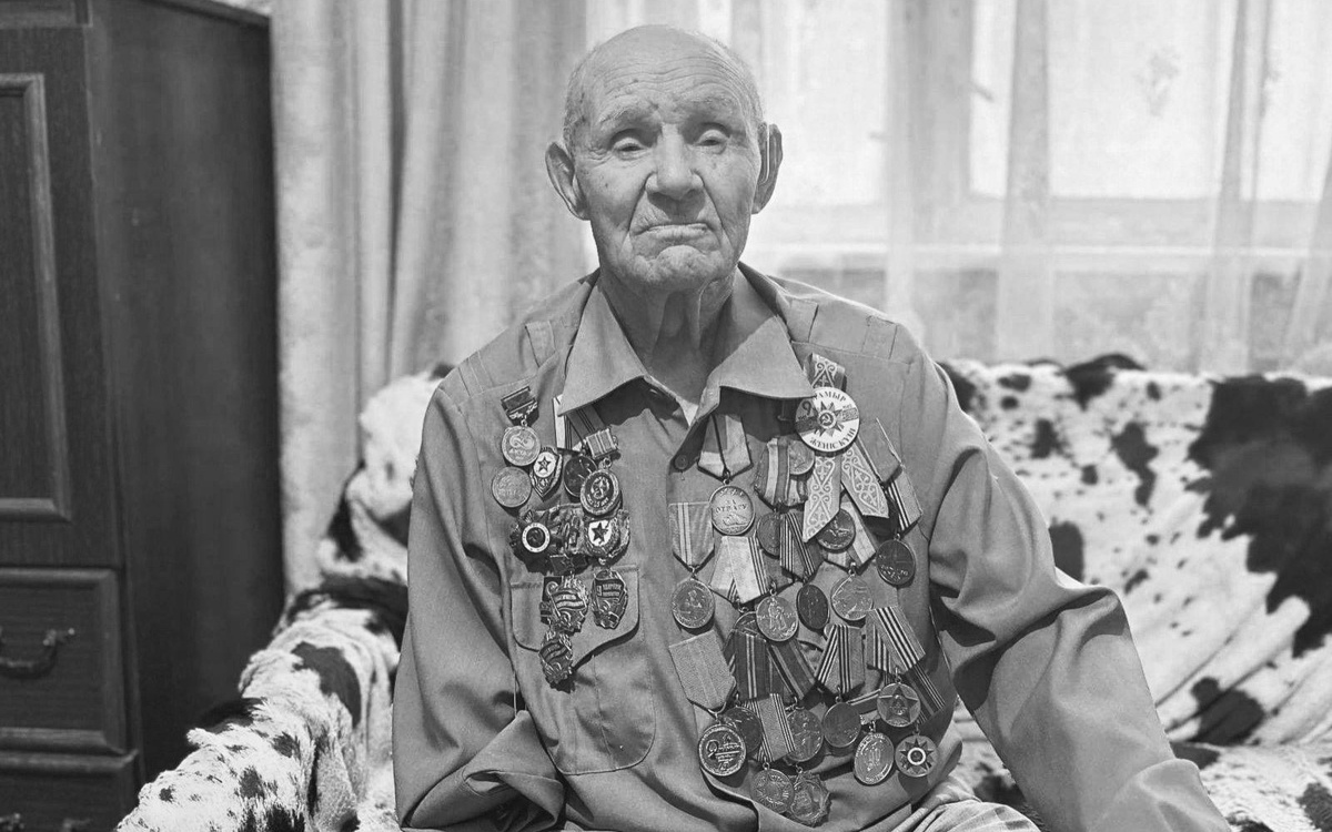 Ақтауда соғыс ардагері Василий Салазкин өмірден озды