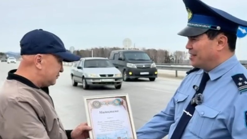 Ақмола облысында үлгілі жүргізушілер марапатталды