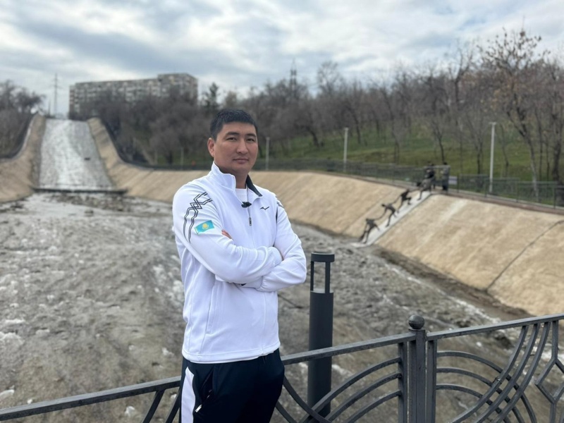 В Алматы спасшие собаку в Сайране встретятся спустя 10 лет В Алматы спасшие собаку в Сайране встретятся спустя 10 лет