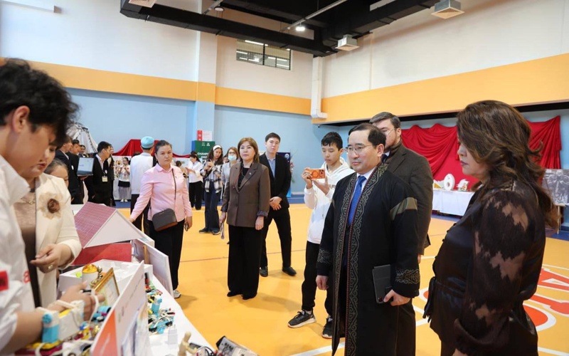 Аббат Урисбаев п