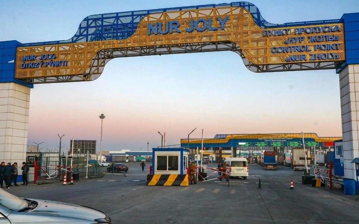 Kazakhstan - China border checkpoints to close on April 5