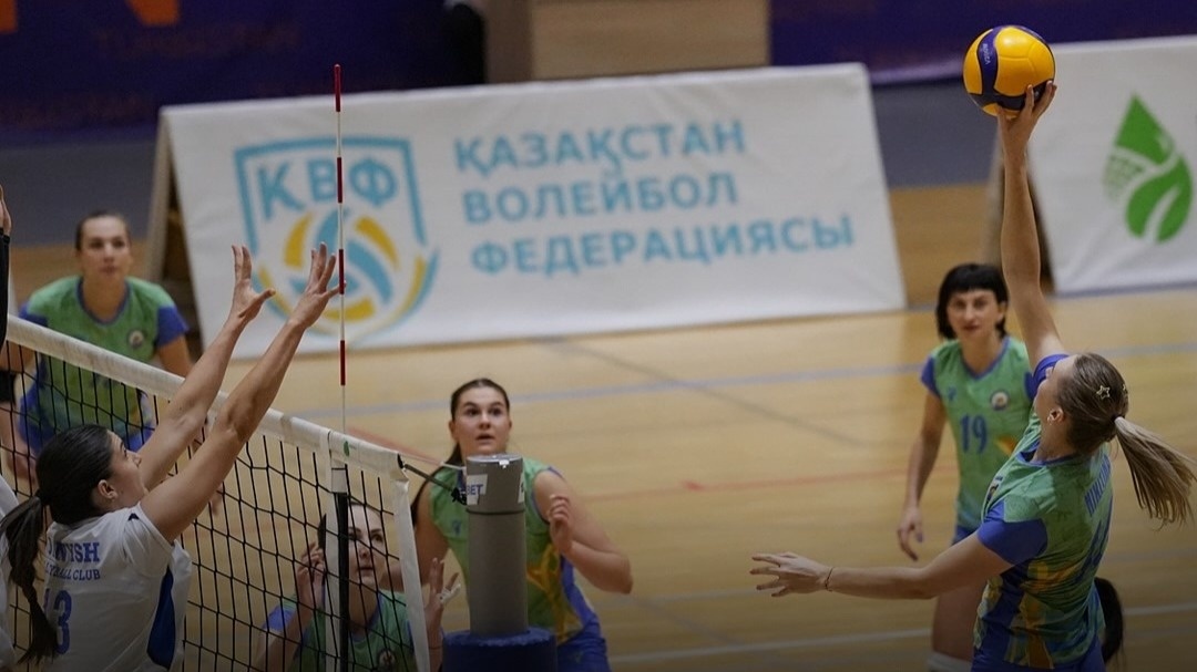 Волейболдан финалдық кезең: «Қуаныш» супер камбэкпен «Берелді» жеңді