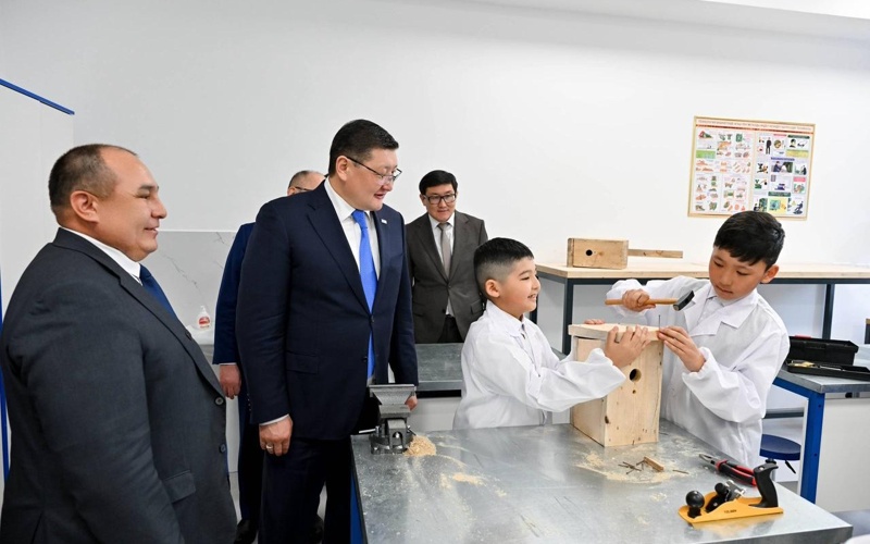 В Семее открылась новая школа на 300 мест В Семее открылась новая школа на 300 мест