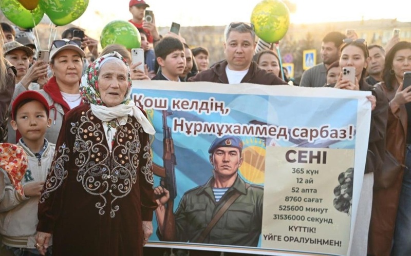 Былтыр Отан қорғауға аттанған 1200-ден астам сарбаздың алғашқы легі оралды 