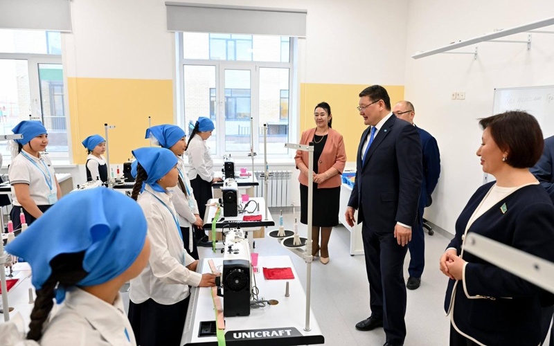 В Семее открылась новая школа на 300 мест В Семее открылась новая школа на 300 мест