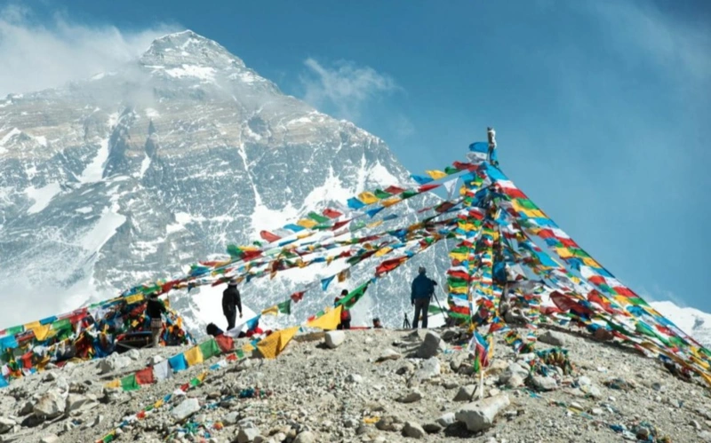 Nepal gıdteri Everestte alpınısterdi ýlandyrdy degen kúdikke ilindi