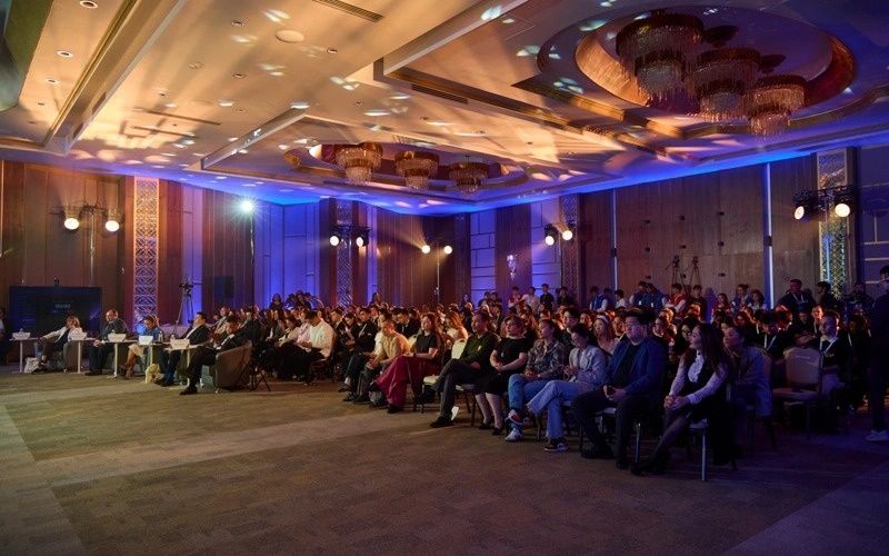 Астанада 13 мамлакатдан келган талабалар рақамли давр учун энг яхши ҳуқуқий ечимларни тақдим этди