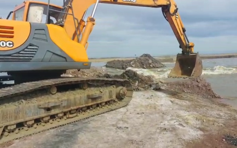 Паводки в Казахстане, река, озеро