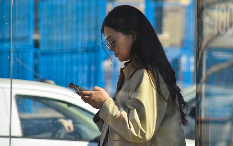 telefon v rýkah, moshennıkı