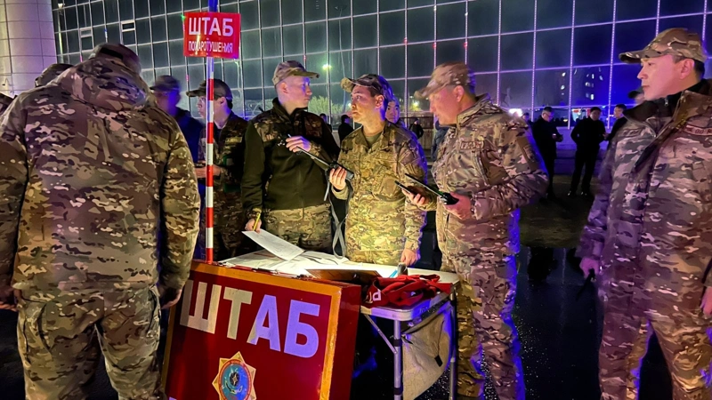 Aqtóbede ákimdik ǵımaratynyń aldyna jedel shtab quryldy